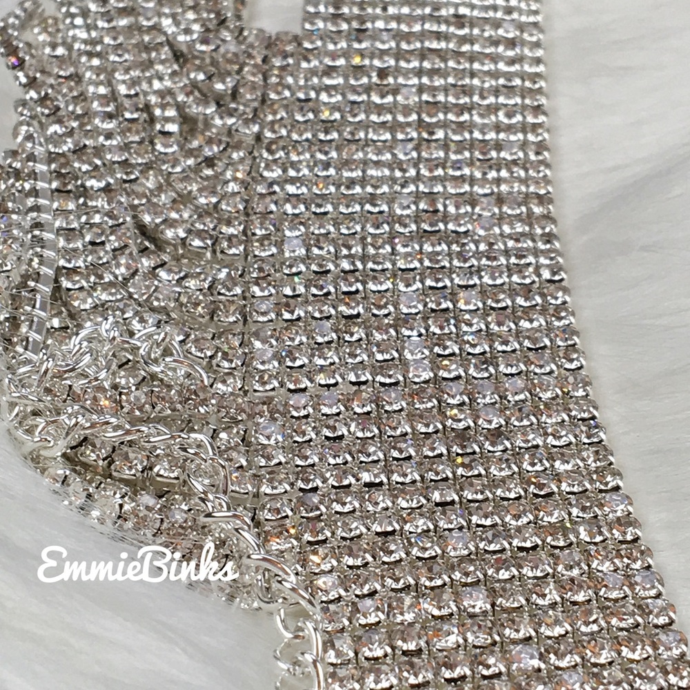 New Luxe Crystal Fringe Tassel Anklet - Picture 8 of 16